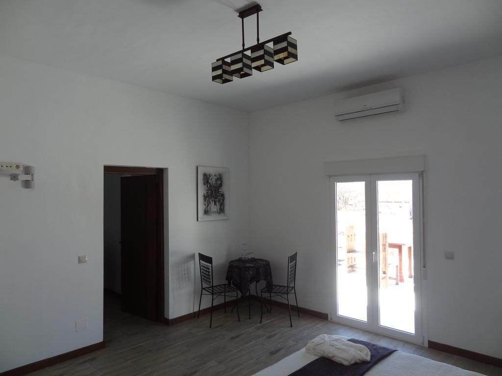 Cortijo Oro Verde B&B ตาแบร์นาส ภายนอก รูปภาพ